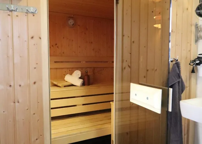 Achternkieker 度假居 *